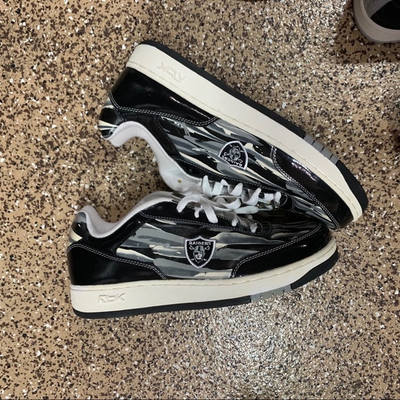 raiders reebok shoes